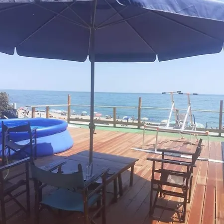 بيت للعطل House Cabacum